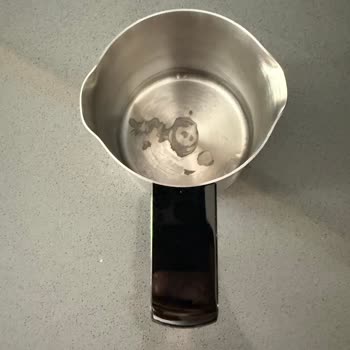 Beko Kahve Makinesi Cezvesinde Beklenmeyen Deformasyon Ve Kararma