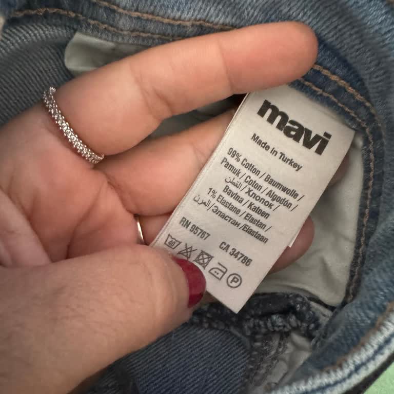 Mavi Markasından Aldığım Pantolonun Hızla Bollaşması Hayal Kırıklığı Yarattı