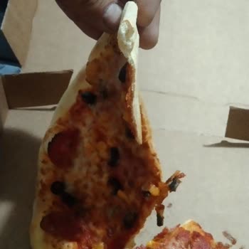 Domino's Pizza Görseldeki Pizza Beklentimi Karşılamadı