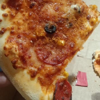 Domino's Pizza Görseldeki Pizza Beklentimi Karşılamadı