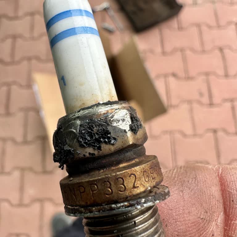 Bakım Sonrası Değiştirilen Bujinin Arızası Nedeniyle Yolda Kalma Ve Mağduriyet