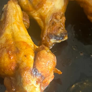 Erpiliç Dondurulmuş Kanatlarda Tüy Ve Kötü Koku Sorunu, Firma Yanıtsız Kaldı