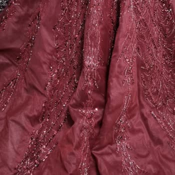 Gelinlik Ve Kına Kıyafeti Buruşuk Teslim Edildi Çözüm Sunulmadı