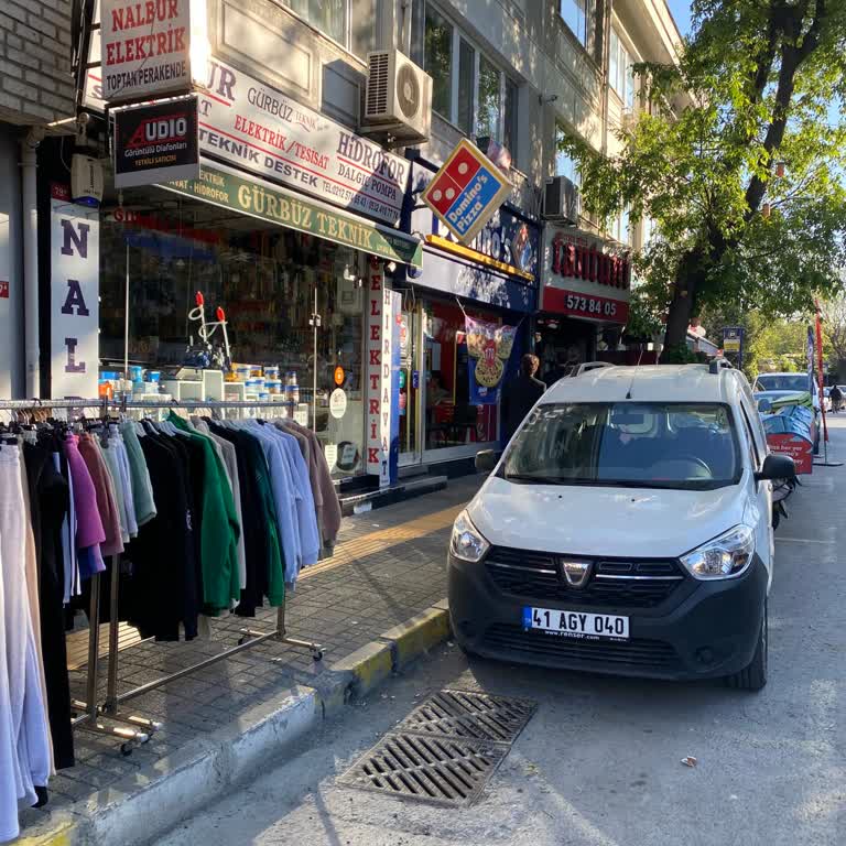 Domino's Yeşilköy Şubesinde Olumsuz Çalışan Davranışı