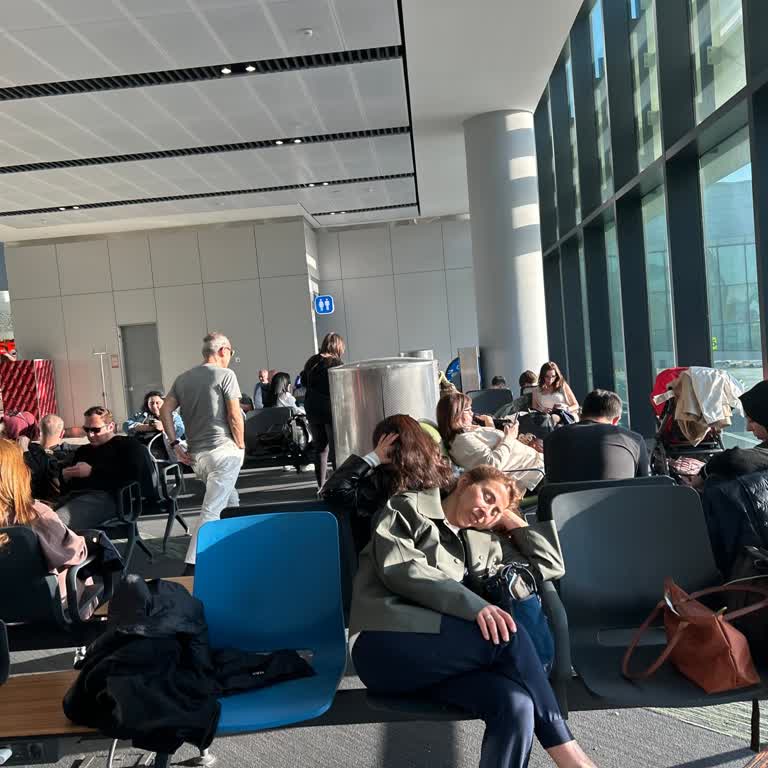 Karadağ Turunda Uçuş Rötarı Ve İlgisizlik Mağduriyeti