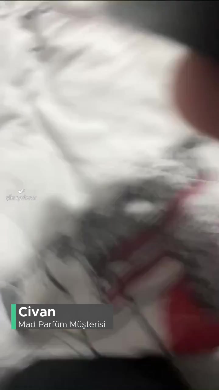 Mad Parfüm Narkotik Parfüm Atomizer Kısmı Bozuldu Ve Akıtma Sorunu Var videonun kapak resmi