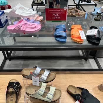 Boyner Kuşadası'nda Kampanya Var Dediler, Kasada Geçersiz Çıktı!