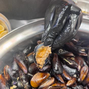 Beşiktaş Şubesinde Midyeler Hayal Kırıklığı Yarattı!