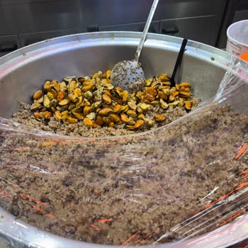 Beşiktaş Şubesinde Midyeler Hayal Kırıklığı Yarattı!