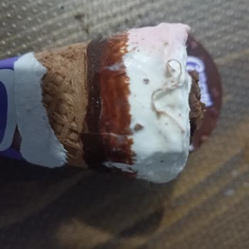 Cornetto Milka Dondurmadan Çıkan Yabancı Maddeyle Yaşadığım Hijyen Sorunu