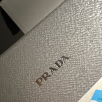 Prada Gözlükte Yamukluk Ve Mağaza İlgisizliği Nedeniyle Mağduriyet