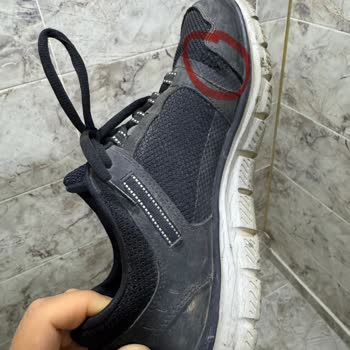 Skechers Ayakkabıda Erken Deformasyon Ve Yetersiz Müşteri Desteği