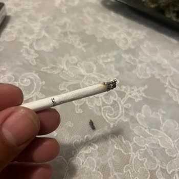 Parliament Aqua Blue Slims Sürekli Sönüyor Ve Kalitesiz