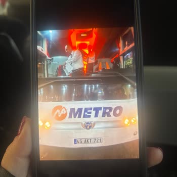 Soğukta İzmir Otogarında Mağdur Edildik, Bilgi Kirliliği Yaşadık