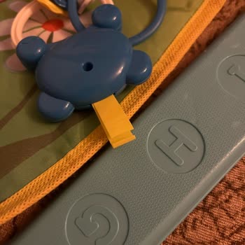 Aldığım Oyun Matı Parçalandı, Bebeğimin Güvenliği Tehlikeye Girdi