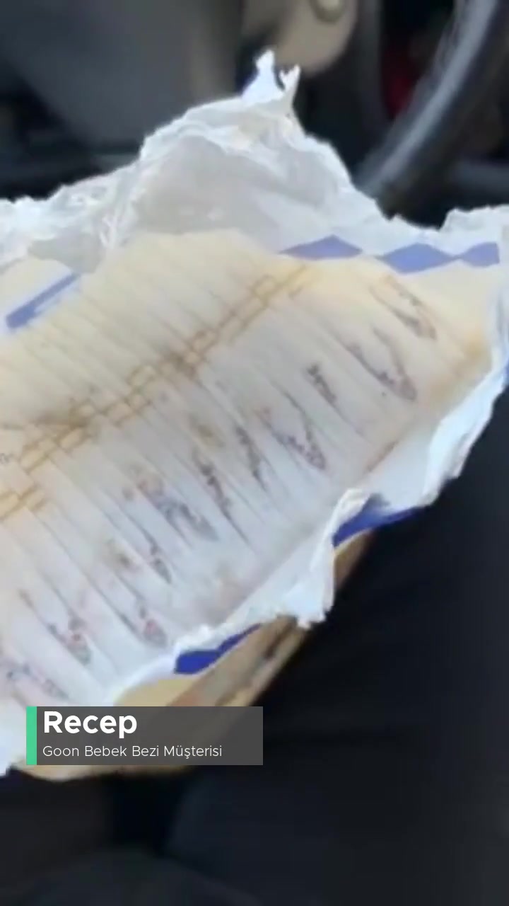 Goon Bebek Bezi Lekeli Paketler, Pis Bezler videonun kapak resmi