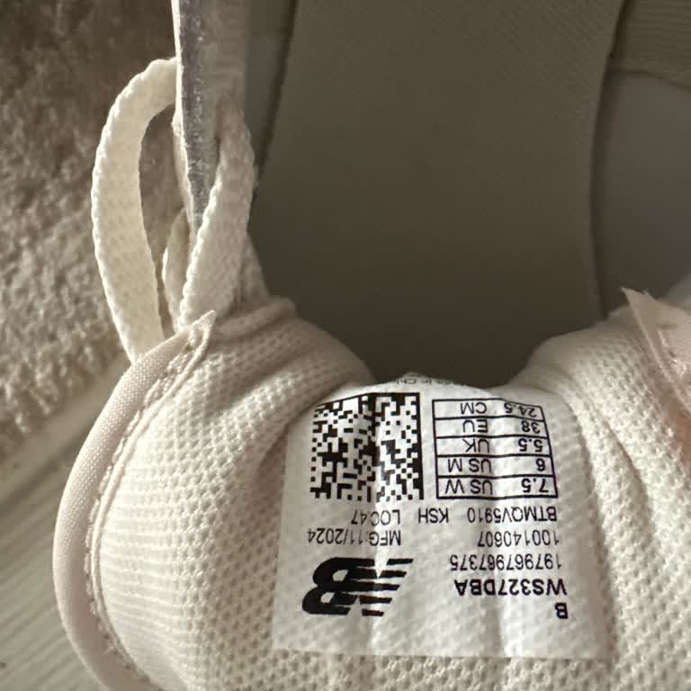 New Balance 327 Ayakkabıda Domuz Derisi Endişesi Ve İade Kararsızlığı