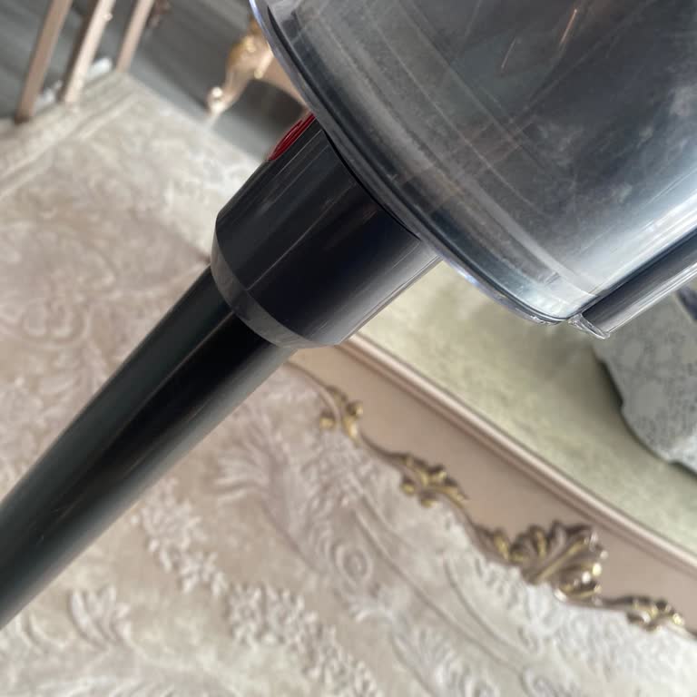 Dyson V15 Süpürgede Garanti Sürecinde Esneme Sorunu