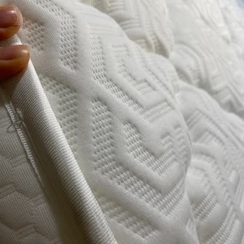 Kapalı Kutudan Lekeli Ve Kusurlu Ürün Çıktı Değişim Süreci Mağdur Ediyor