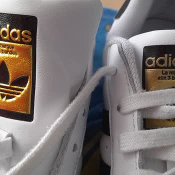 Aldığım Adidas Ayakkabılar Birbirinden Farklı Çıktı!