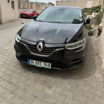 Kiraladığım SUV Yerine Düşük Segment Araç Verildi, İade Süreci Oyalandı