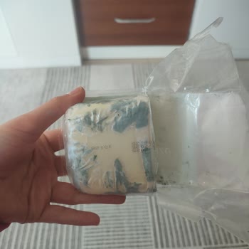 Satın Aldığım Kaşar Peynirinin Sürekli Küflenmesi Sorunu