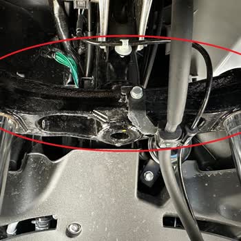 Wish Garantieanfrage Lenkerabweichung bei Honda Forza 250 (Koffermodell) prüfen