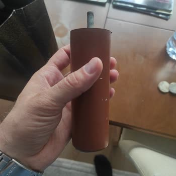 Koltuk Ayağı İçin Yüksek Ücret Ve İlgisiz Servis Mağduriyeti