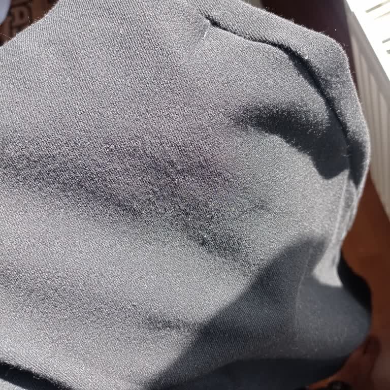 Yeni Alınan Pantolonun İlk Giyimde Tüylenmesi