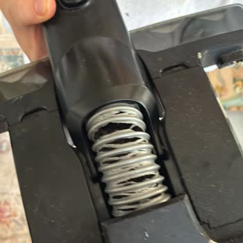 Philips Süpürgede Sürekli Arıza Ve Haksız Ücret Talebi: Ürün Değişimi Ve Ücret İadesi Talebim