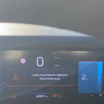 Jeep Avenger Elektrikli Araçta Sürekli Arıza Ve Yetersiz Servis Desteği