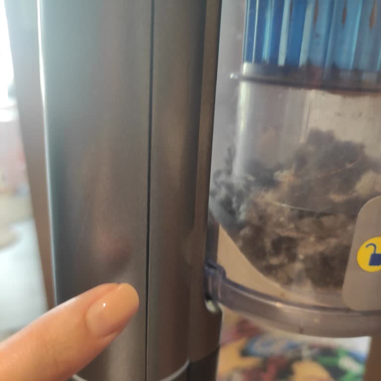 Philips Akua 7000 Süpürge Ana Gövde Sorunu Ve Değişim Talebi