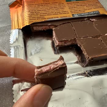 Yanlış Dolgulu Çikolata Gönderimi Güvenimi Sarsıldı