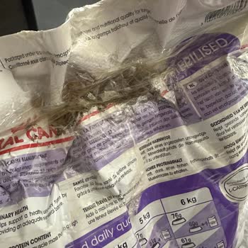 Küflü Mama Gönderdiler Para İadem Yapılmadı