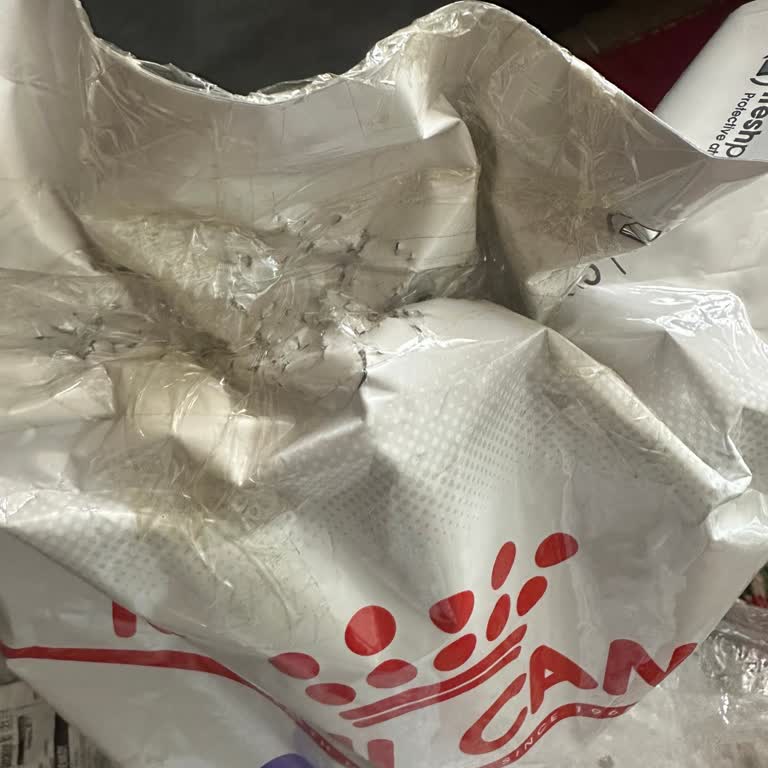 Küflü Mama Gönderdiler Para İadem Yapılmadı