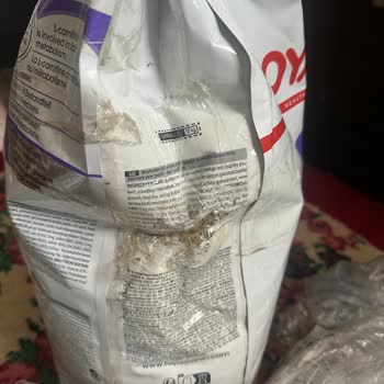 Küflü Mama Gönderdiler Para İadem Yapılmadı