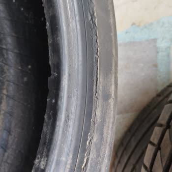 Yanlış Bilgiyle Satılan Hasarlı Lastikler Ve İade Sorunu