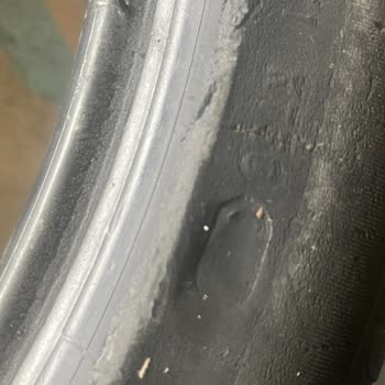 Yanlış Bilgiyle Satılan Hasarlı Lastikler Ve İade Sorunu