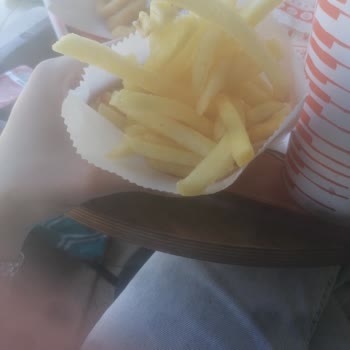 Yanlış Sipariş Ve Personel Üslupsuzluğu