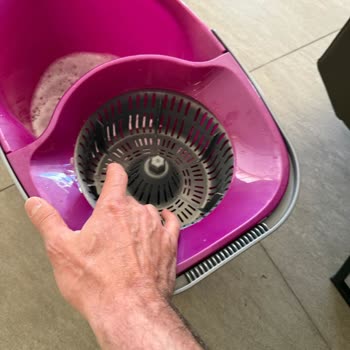 Parex Twister Temizlik Setinin Sıkma Aparatı Kırıldı, Müşteri Hizmetlerine Ulaşılamıyor