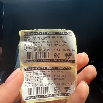 Doktorun Yerinde Olmaması Ve Sekreterin Olumsuz Davranışı