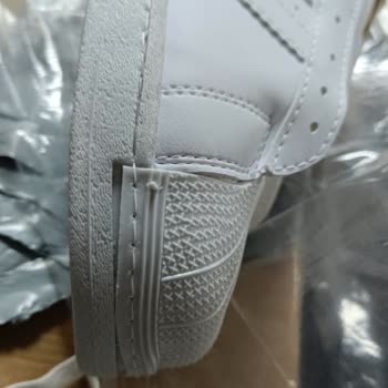 Sipariş Verdiğim Ayakkabının Kusurlu Çıkması Ve İletişimsizlik Sorunu