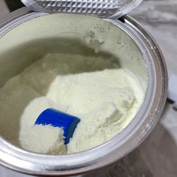 HiPP Organik Combiotic 2 Leche Infantil, pelo encontrado en lata