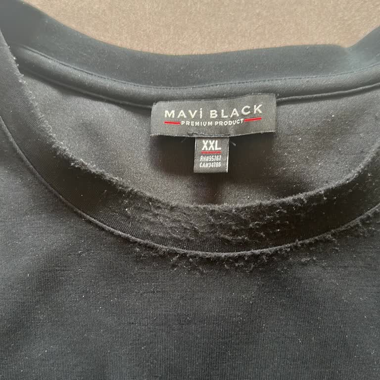 Kısa Sürede Tiftiklenen Mavi Tişörtümün Değişimini Talep Ediyorum