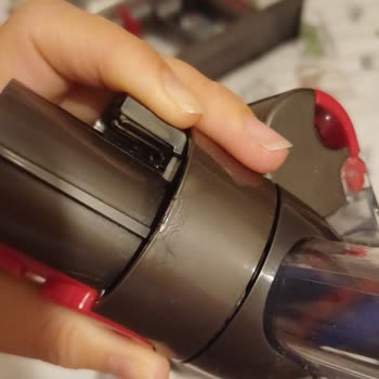 Aldığım Dyson Süpürgede Fabrikasyon Hatalar Ve İade Talebim