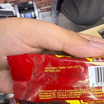 Bozuk Çikolata İçin Sadece Özür Dileyip Telafi Sunmadılar