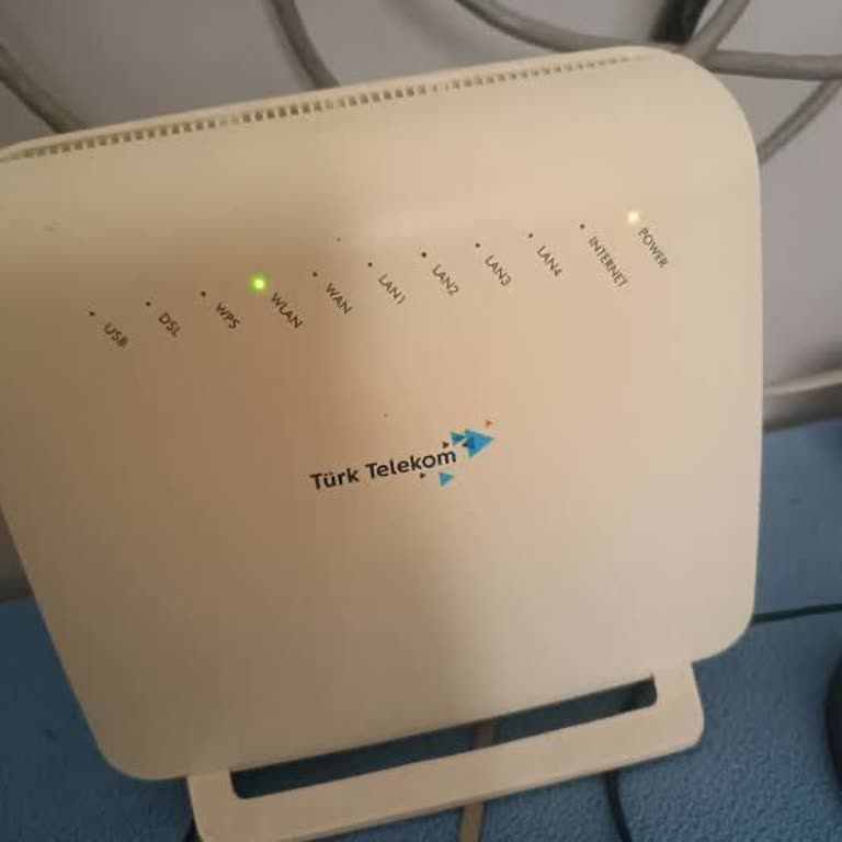 Sürekli Kopan Ve Yavaşlayan İnternet, Yetersiz Müşteri Hizmeti