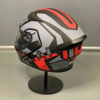 Sipariş Verdiğim Kask Yerine Farklı Ve Kalitesiz Ürün Gönderildi