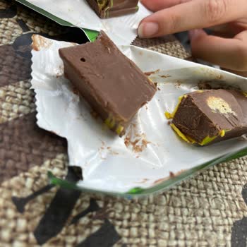 Aldığım Çikolatanın İçeriği Beklediğim Gibi Değil