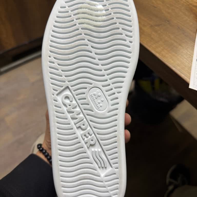 Kullanılmış Ve Etiketsiz Ayakkabı Gönderildi, İade Reddedildi